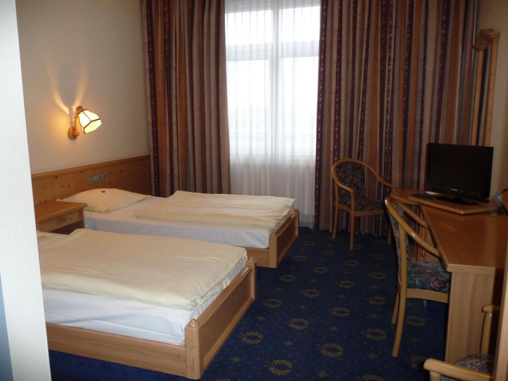 Hotel Kronprinz Garni Minden  Pokoj fotografie