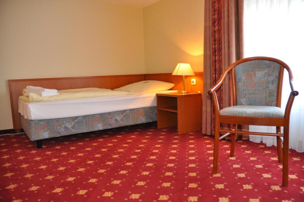 Hotel Kronprinz Garni Minden  Pokoj fotografie