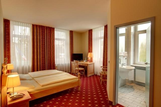 Hotel Kronprinz Garni Minden  Pokoj fotografie